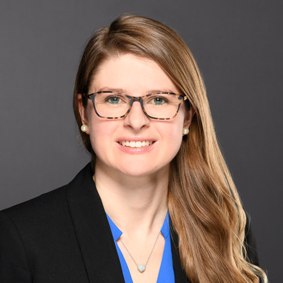 Photo of Emily Wright, Senior Research Analyst, Marketing Advisory, Info-Tech Research Group.