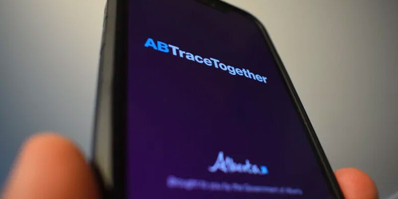 thumbnail for Alberta reveals its COVID-19 app has been used to trace only 20 cases over 6 months