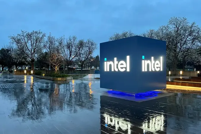 thumbnail for Intel Postpones Innovation Event in Wake of Poor Financial Results, Product Problems