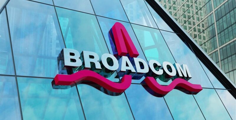 thumbnail for Broadcom's VMware Deal Lifts AVGO Despite Complaints