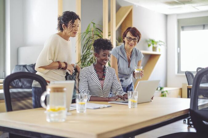 thumbnail for 20 Outdated Hiring Practices To Avoid (And What To Do Instead)