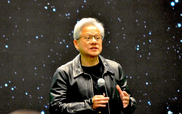 thumbnail for Nvidia Beats Forecasts, but Weaker Data Center Sales Drag Down Stock