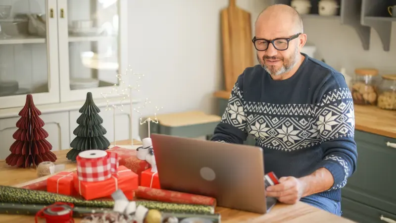 thumbnail for Most Consumers Interacted With AI Customer Service During Holiday Shopping