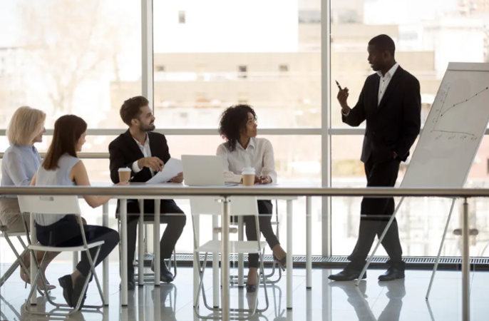 thumbnail for 5 Ways HR Teams Can Drive Organizational Transformation In The Age Of AI