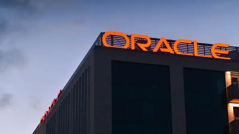 thumbnail for Oracle Expands Cloud@Customer With New Database Service for Mid-Sized Workloads