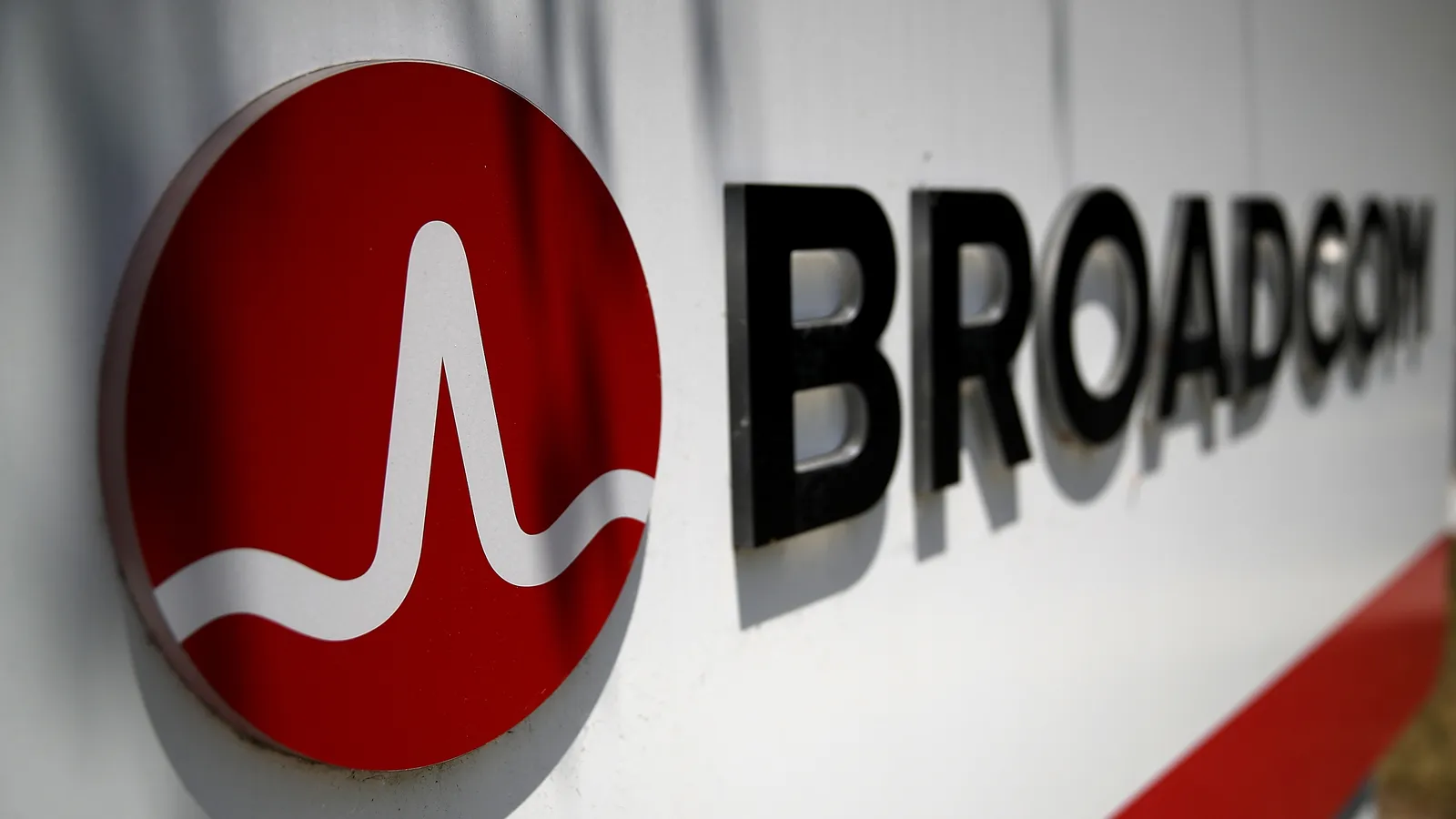 thumbnail for IT Leaders Chafe as VMware Costs Skyrocket Under Broadcom