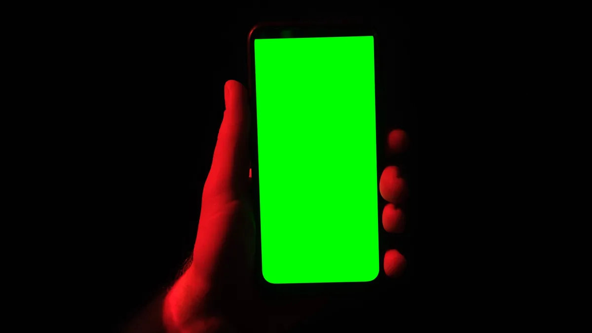 thumbnail for Founder of Viral Call-Recording App Neon Says Service Will Come Back, With a Bonus