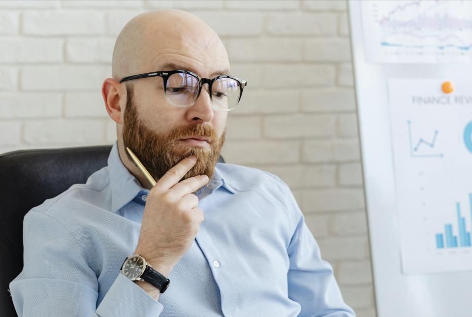 thumbnail for Facing Difficult Circumstances? 20 Leaders Share Their Best Advice