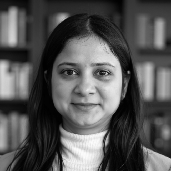 Hina Gandhi thumbnail
