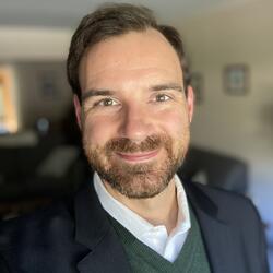 Jeremy Johnson headshot