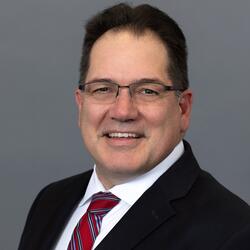 Terry Carpenter Jr. headshot