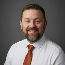 Jason Hookey headshot