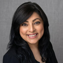 Noureen Ali headshot