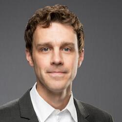 Travis Duncan headshot