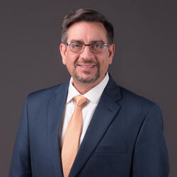 Bill Holliday headshot