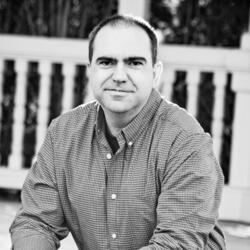 David Espinosa headshot