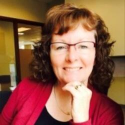 Nora Fisher headshot