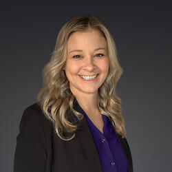 Claire Sears headshot