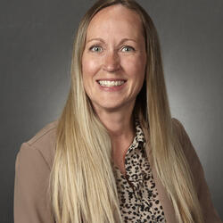 Jennifer Christiaens headshot