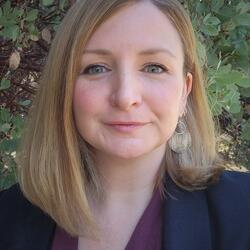 Hillory Courtney headshot