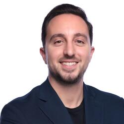 Martin Bufi headshot