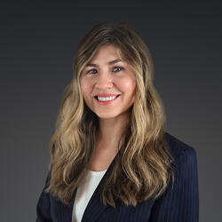 Angela Scott headshot