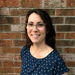 Leann Schneider headshot