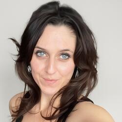 Alex Connolly headshot