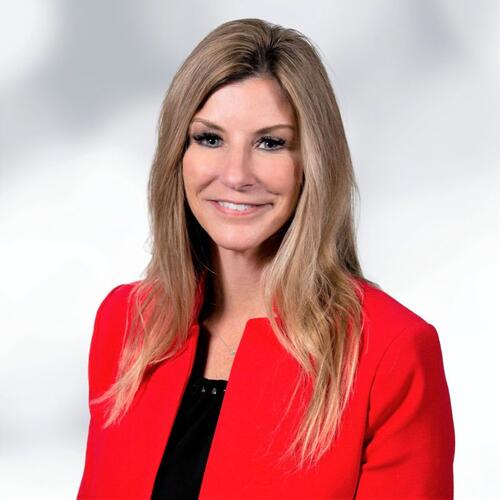 Laura Last headshot